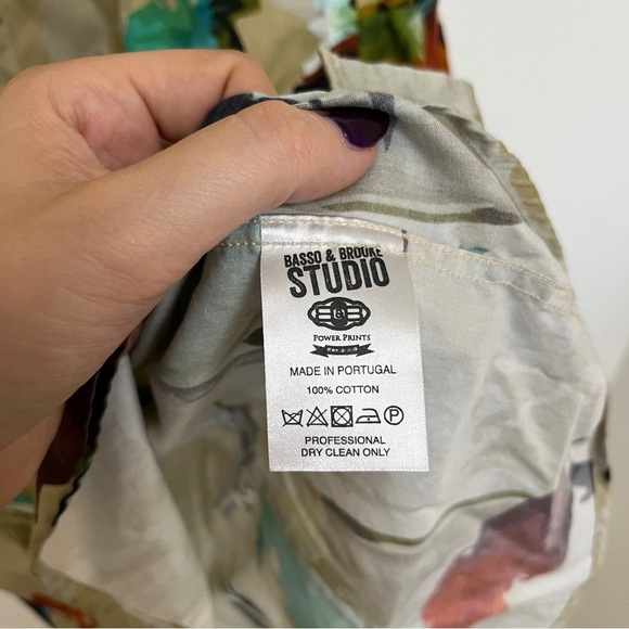 Basso & Brooke Patterned Tan Button Down Shirt Abstract Size Small - Picture 4 of 5